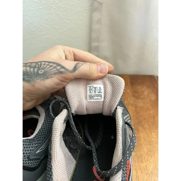 ASICS WOMENS GEL-VENTURE 8 TRAIL RUNNING SHOES GREY PINK ORANGE SIZE 7.5 - Picture 3 of 8